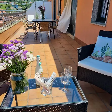 En El Centro De Nuevo Y Con Terraza