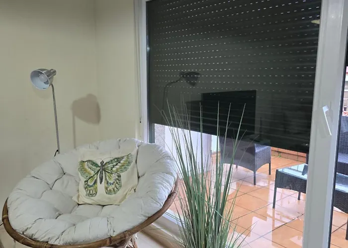 En El Centro De Nuevo Y Con Terraza Appartement